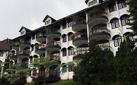 Strawberry Park Hotel Cameron Highlands 4*